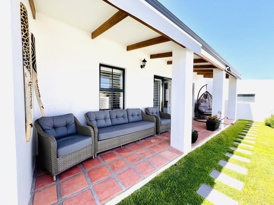 2 Bedroom Property for Sale in Myburgh Park Western Cape